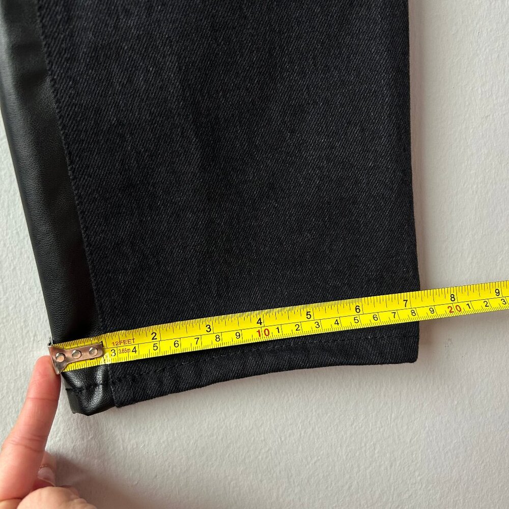 Abercrombie 90s Straight Faux Leather Jeans Women 26 Short Ultra High Rise Black - Picture 9 of 10